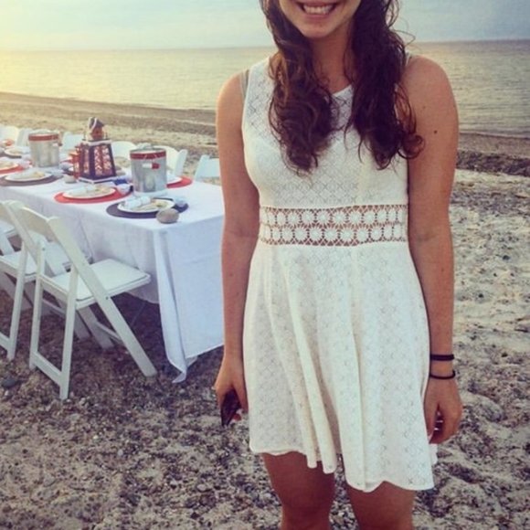 Free People "Fitted with Daisies" dress - Picture 4 of 11